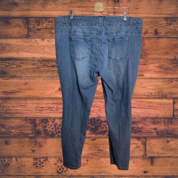 5 for $25🔥Indigo Fusion Distressed Skinny Jeans Size 22 - Picture 2 of 5